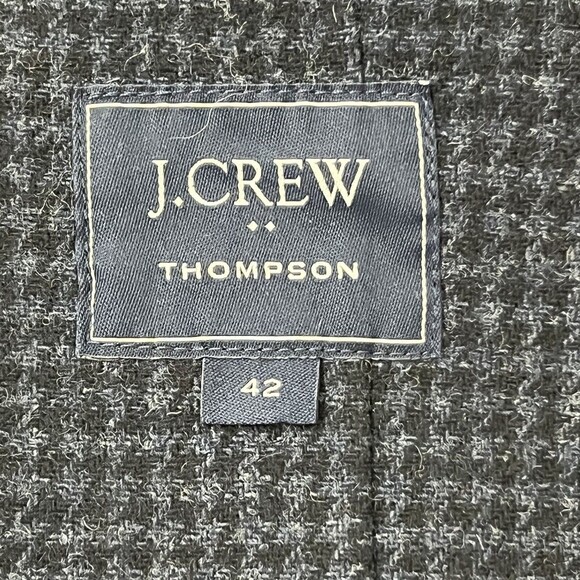 J Crew Thompson Men's 42 Wool Blend Navy Blue 2 Button Sport Coat Blazer - Picture 3 of 4